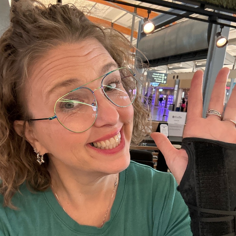 Meet your Posher, Mackenzie